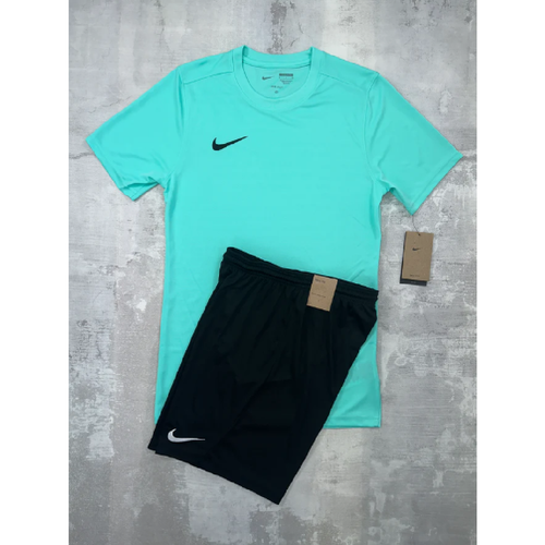 Nike Dri-Fit set | Turquoise & Black | T-shirt & shorts