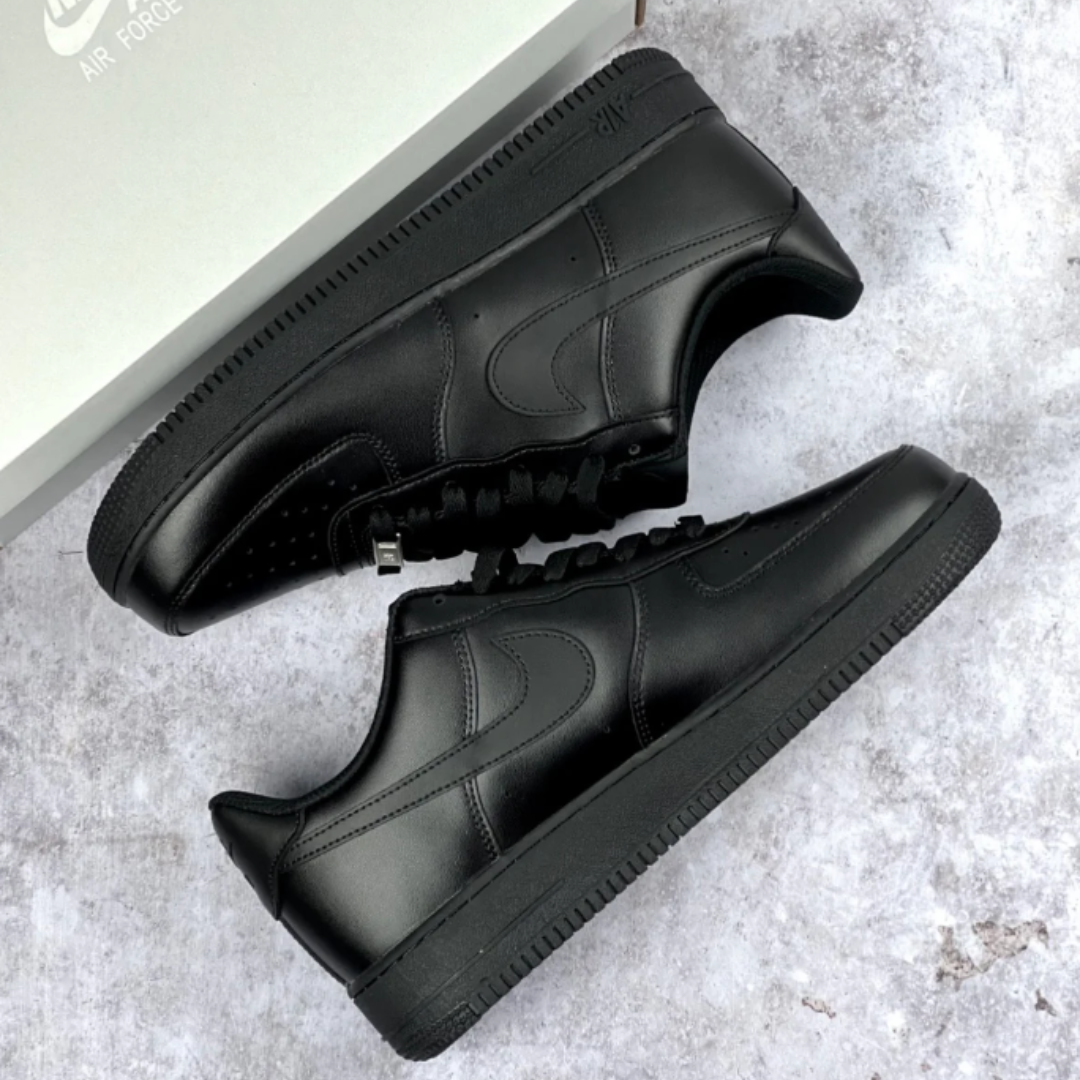 Nike Air Force 1 Black